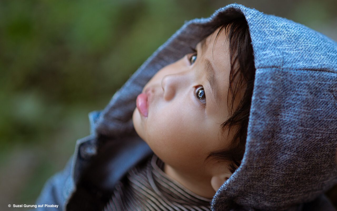 You are currently viewing Ursprung kulturellen Lernens: Babys imitieren, weil sie imitiert werden