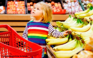 Mehr über den Artikel erfahren Einkaufen und Essen mit KiTa-Kindern
