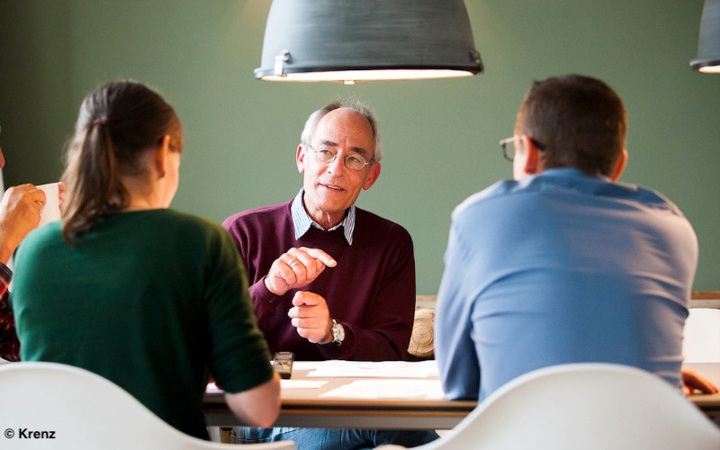 Mehr über den Artikel erfahren Berufsbild Erzieher*in – Grundsatzgedanken zu einem anspruchsvollen Beruf