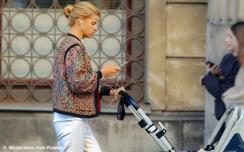 Du betrachtest gerade Wie Smartphones die frühkindliche Entwicklung stören können
