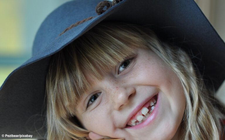 Gesunde Zähne von Anfang an: Wirksame Kariesprävention für Kinder