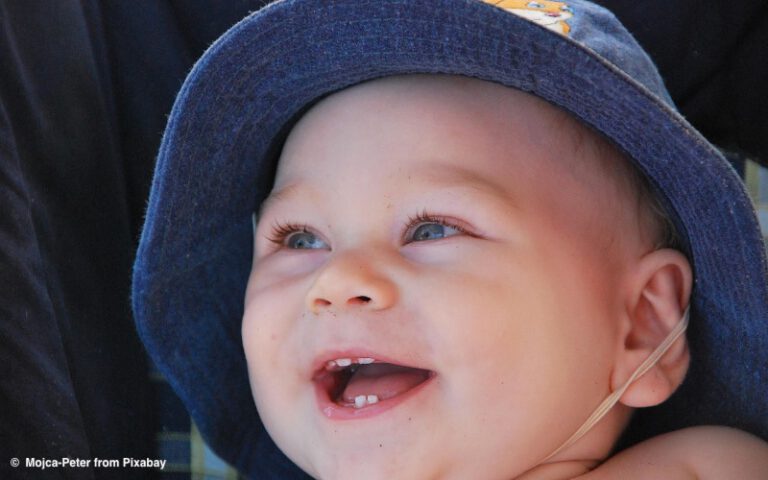 Mütterlicher Stress beschleunigt das biologische Altern von Babys