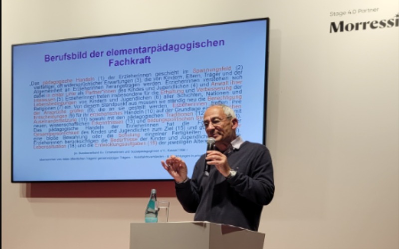 Du betrachtest gerade Vortrag auf der didacta: Kinder haben ein Recht auf ihre Kindheit