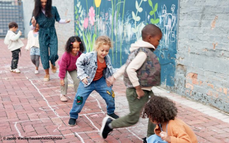 Entwicklungszeit ist keine Schnellstraße und Kinder sind keine Stopfgänse